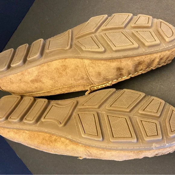 G.H. Bass & Co. Tan Suede Women’s “Bentley” Slip On 10M - Picture 4 of 6